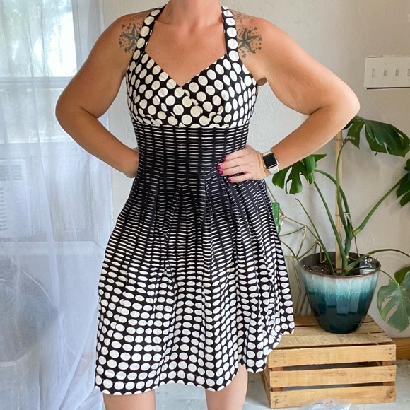 Calvin Klein Geometric Circle Print Black & White Dress Size 4 - Picture 2 of 16